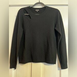 #170 MINNIE ROSE CASHMERE CUT OUT CREW SWEATER TOP SIZE SMALL